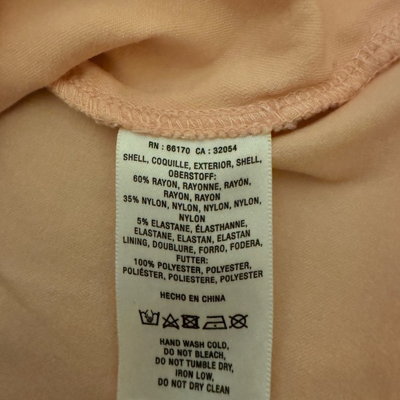 Maeve by Anthropologie blush puff sleeve top size small - Picture 3 of 5